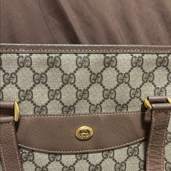 Gucci Beige and Brown Signature Tote - Picture 7 of 11